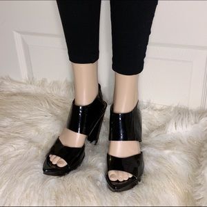 MARNI Runway RTW Spring/Summer 2008 Platform 7-7.5